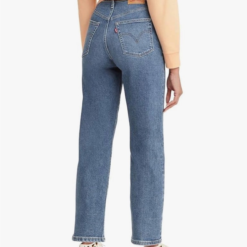 Levi’s Ribcage Straight Ankle Jean - Picture 2 of 5